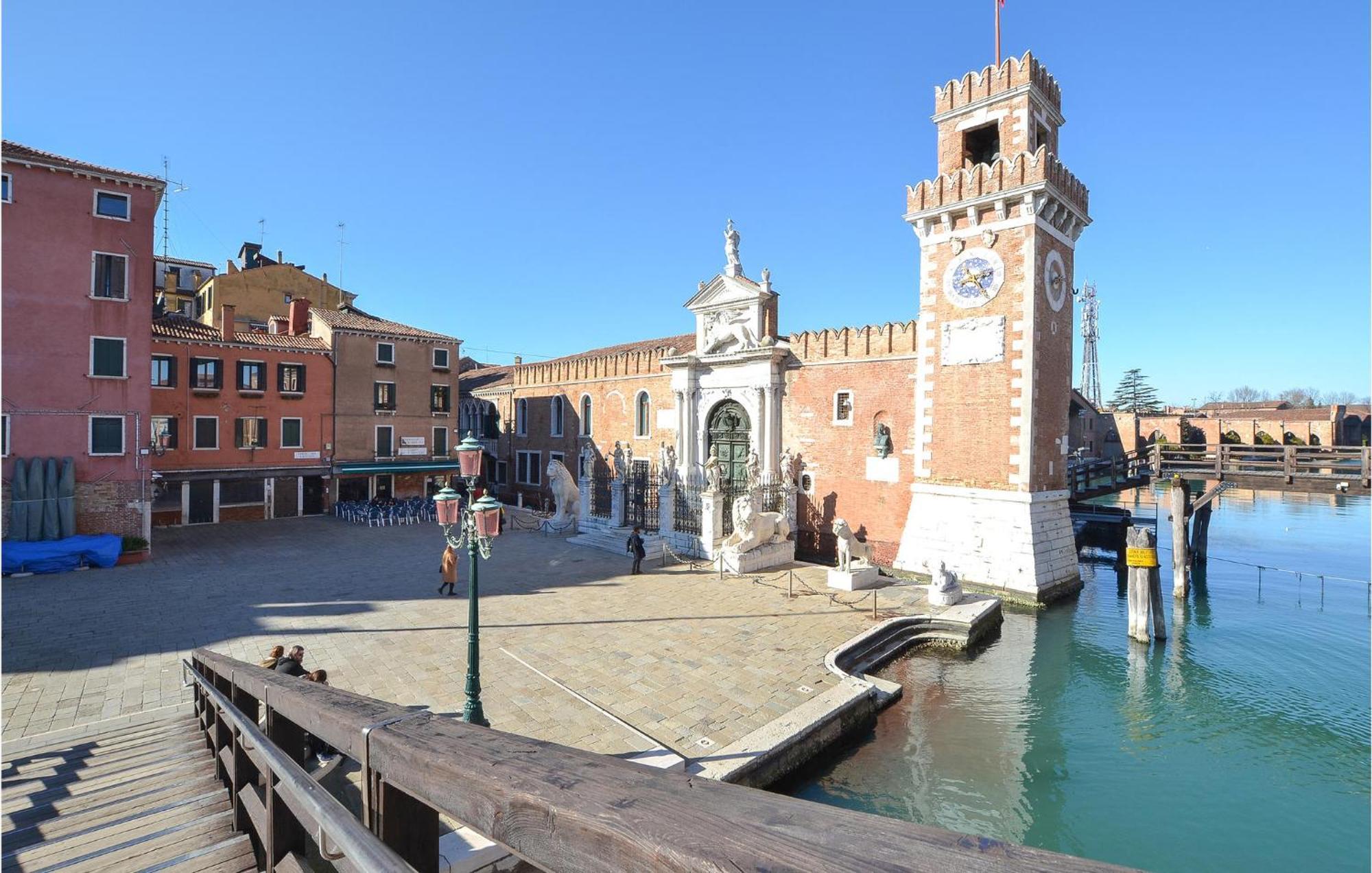 Stunning Apartment In Venezia With Kitchenette Exteriör bild